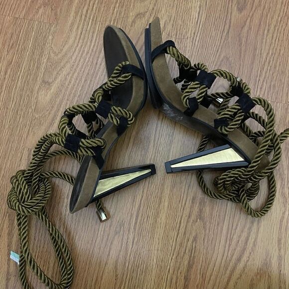 DVF Diane Von Furstenberg Gold rope tie gladiator Heels size US 6 - Picture 10 of 13
